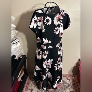 Lane Bryant size 14 casual dress pretty womens black floral  pink stretch fourt